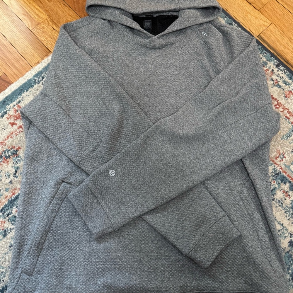 Lululemon Athletica Gray Heathered Pullover Sweater